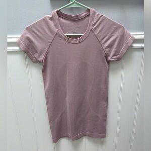 Lululemon Swiftly Tech Short Sleeve